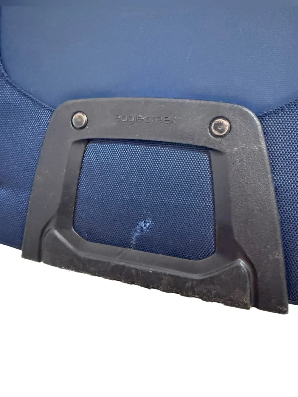 Eagle Creek EC-20428 Rolling Carry On 22 Luggage Suitcase Blue